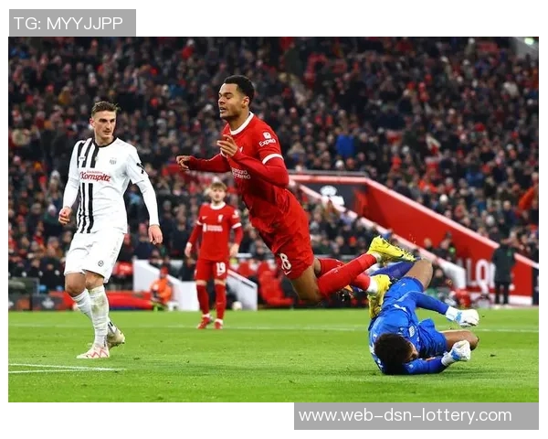 足球罗斯的崛起与挑战探索他在绿茵场上的传奇之路与未来发展方向