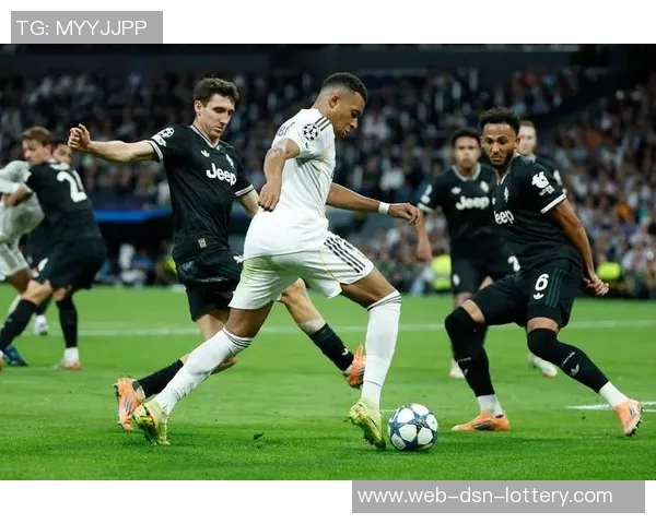 尤文图斯与皇马对决精彩瞬间图片集锦回顾 尤文图斯与皇马对决精彩瞬间图片集锦回顾